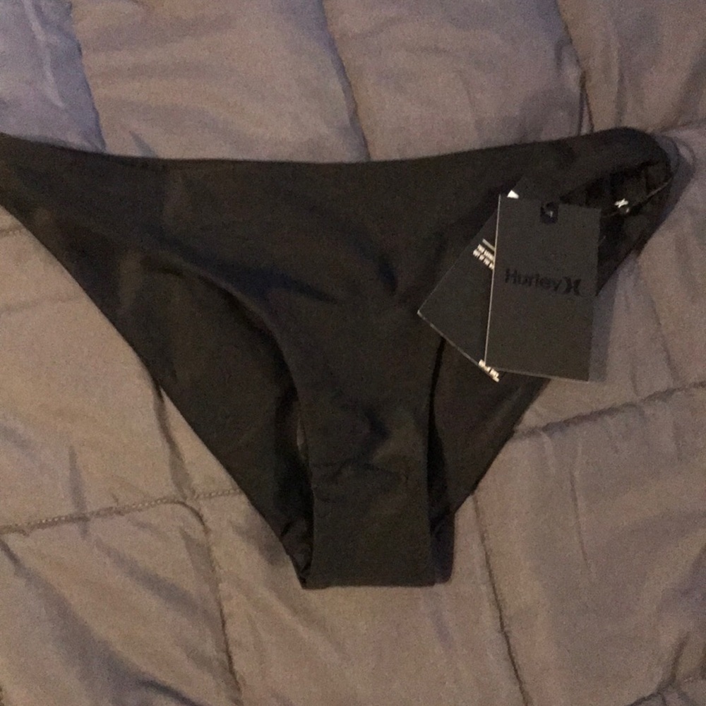 Hurley quick dry bottoms